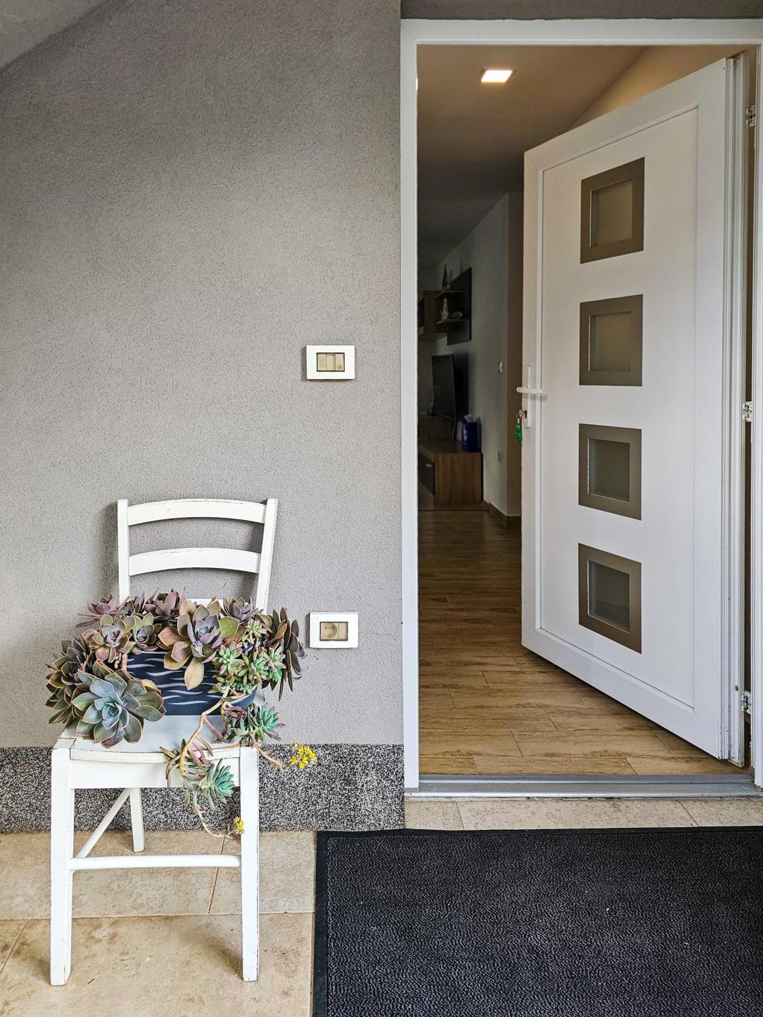 Maki I Mila Apartman Stinjan Pula Luaran gambar